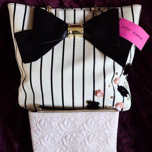 New Betsey Johnson Purse Set